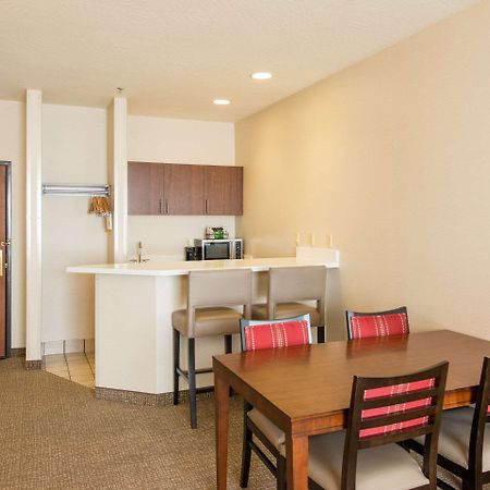 Comfort Suites Springfield-Eugene Ngoại thất bức ảnh