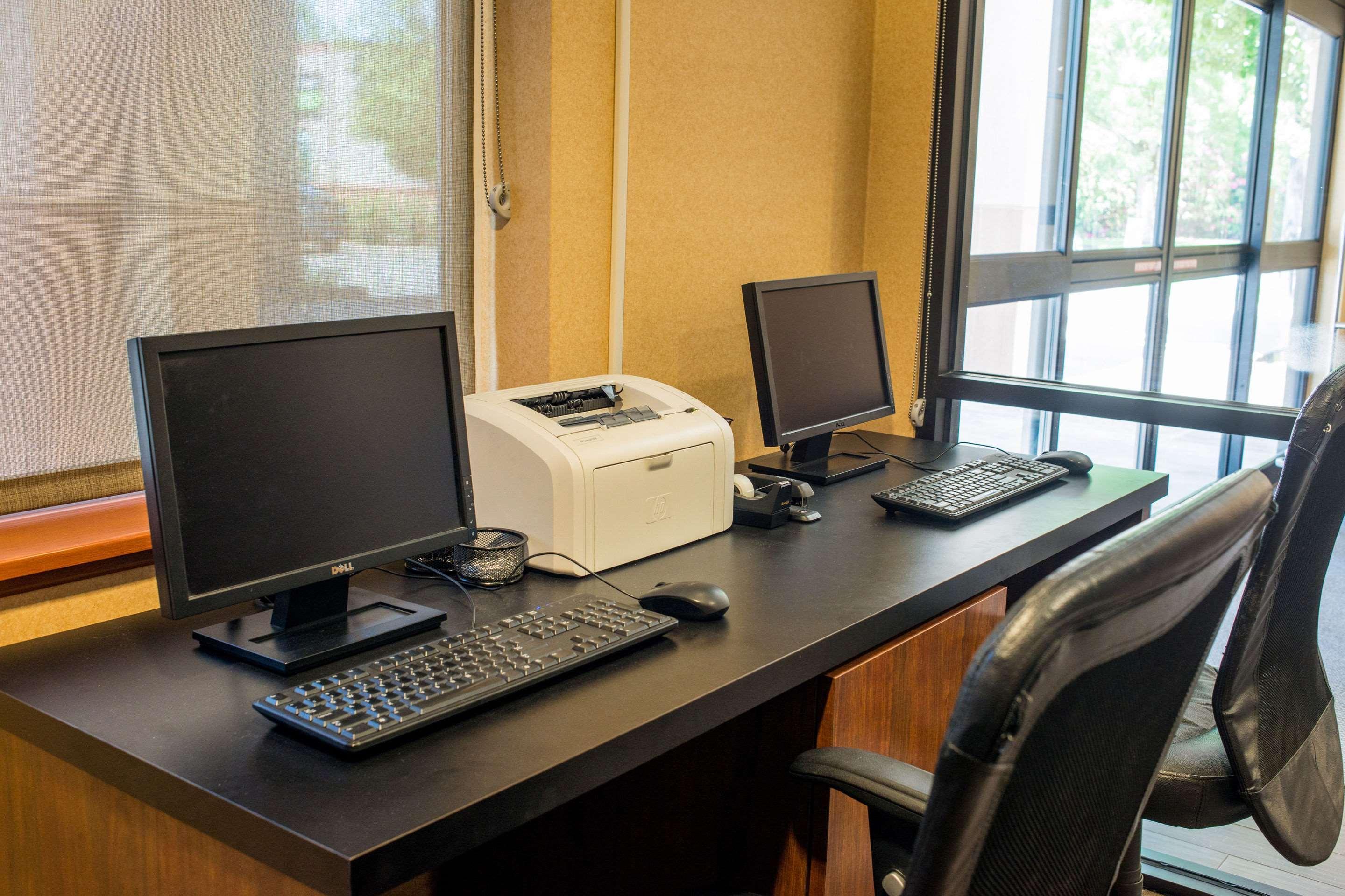 Comfort Suites Springfield-Eugene Ngoại thất bức ảnh