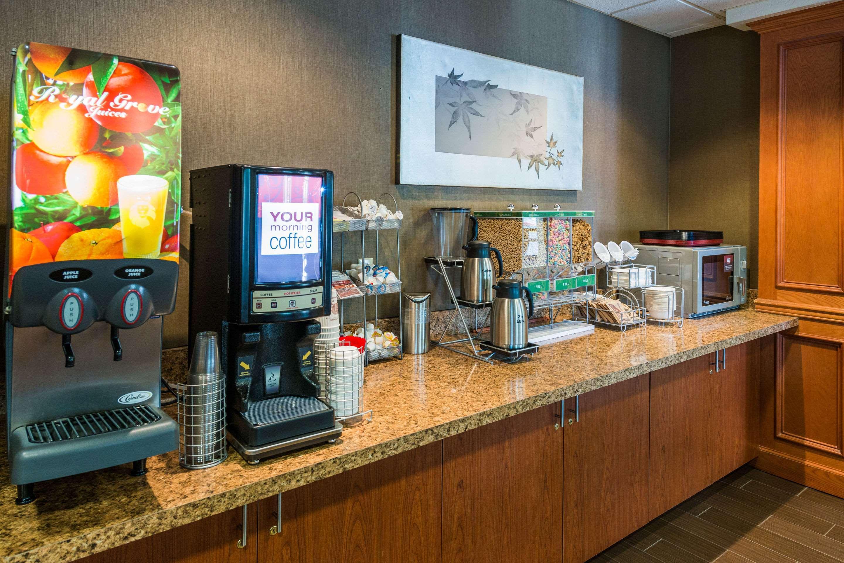 Comfort Suites Springfield-Eugene Ngoại thất bức ảnh