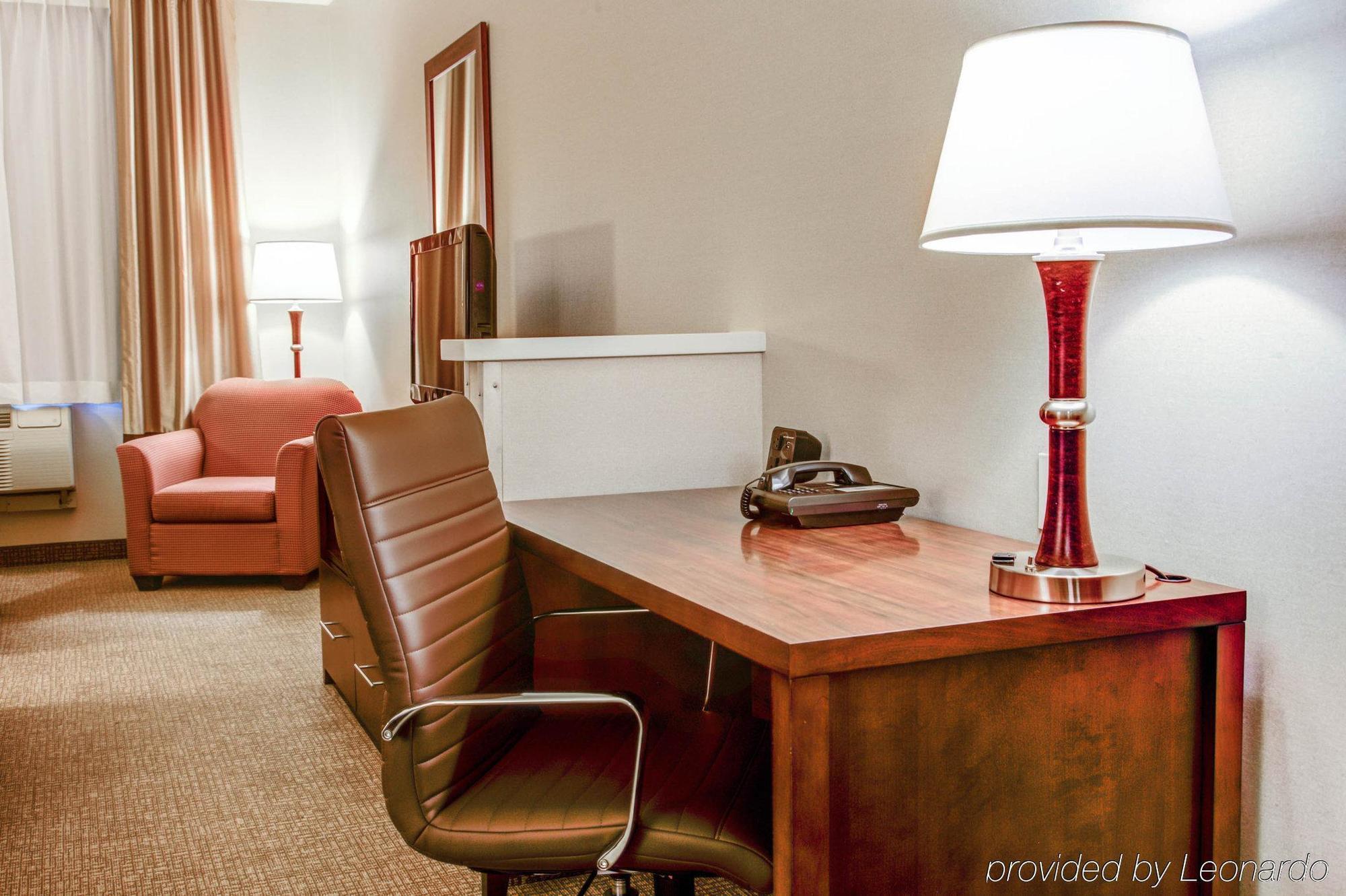 Comfort Suites Springfield-Eugene Ngoại thất bức ảnh