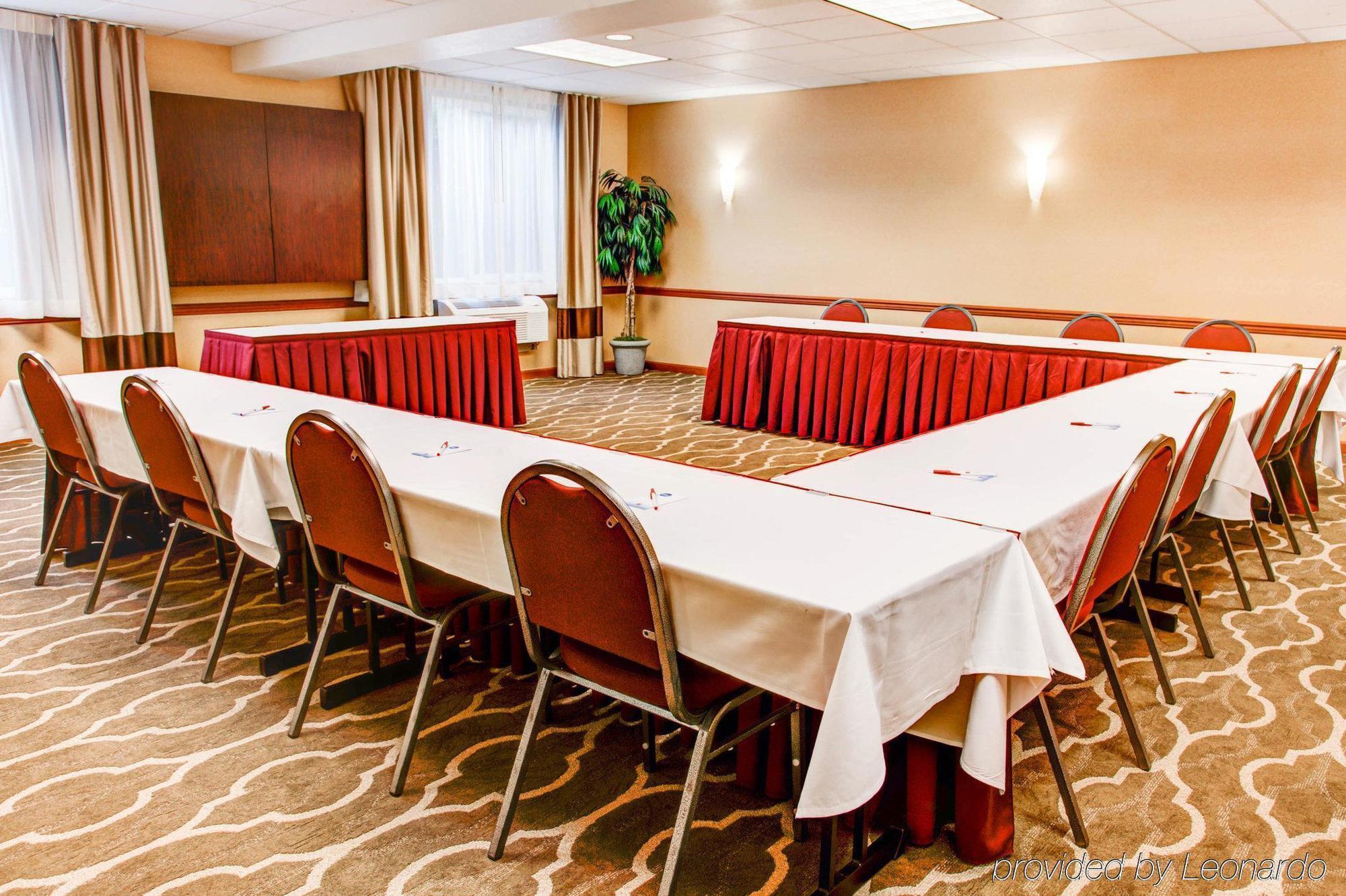Comfort Suites Springfield-Eugene Ngoại thất bức ảnh