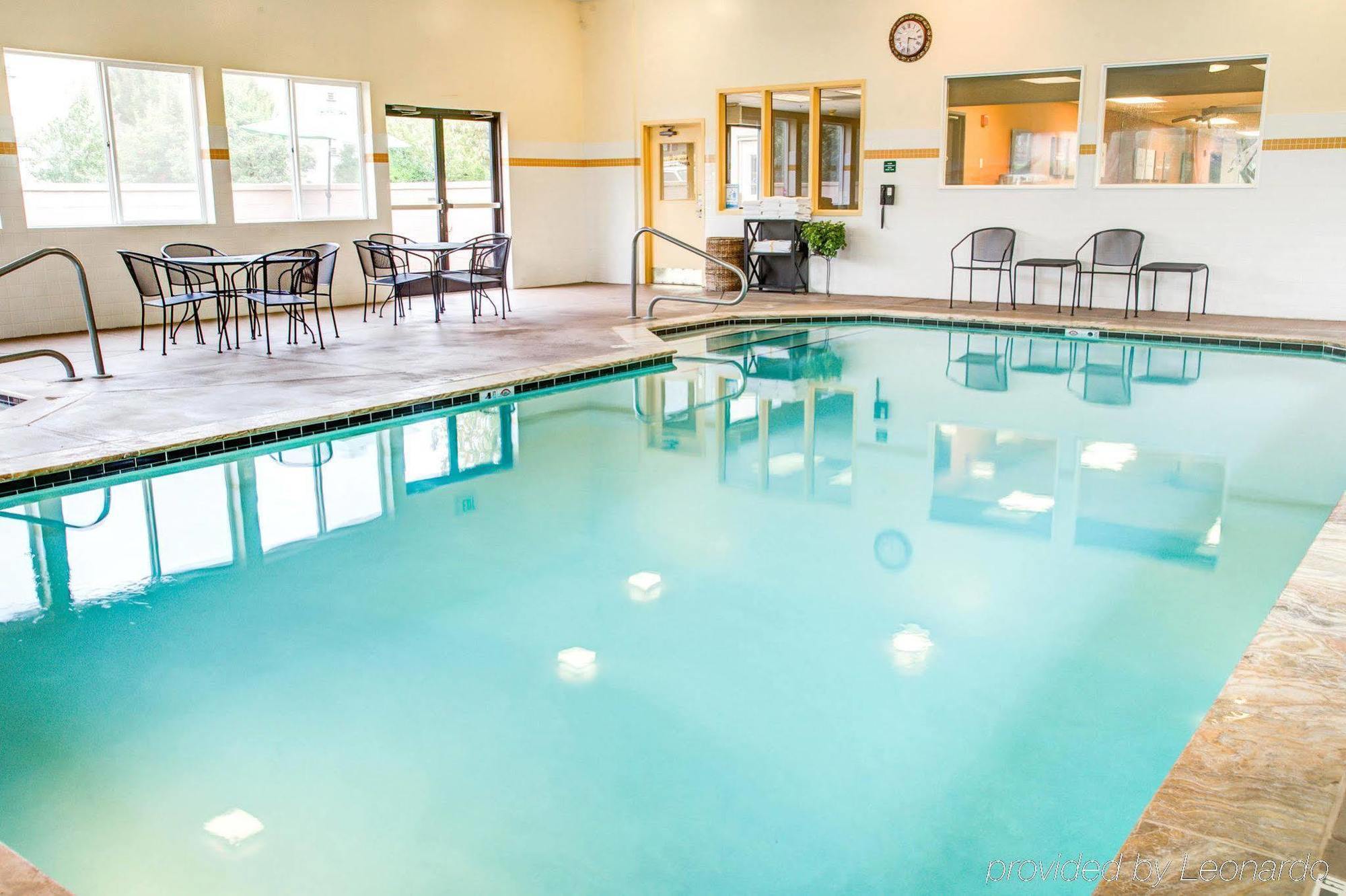 Comfort Suites Springfield-Eugene Ngoại thất bức ảnh