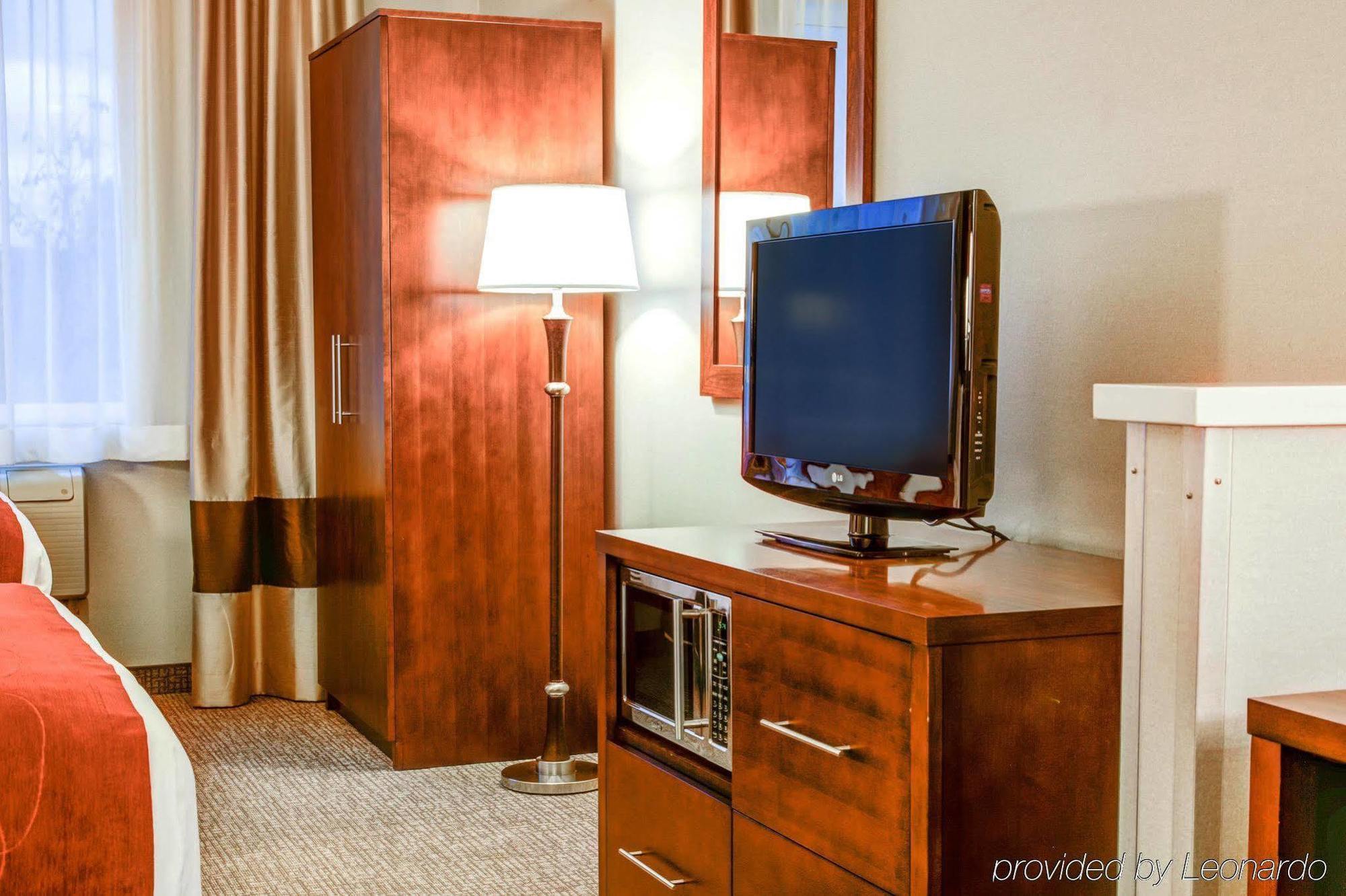 Comfort Suites Springfield-Eugene Ngoại thất bức ảnh
